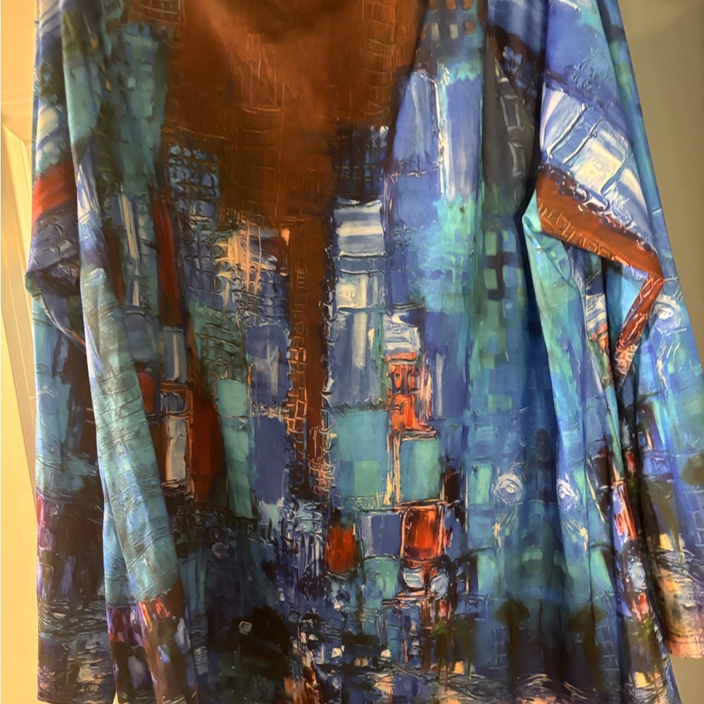 Vibrant Multicolor Top - Picture 5 of 9